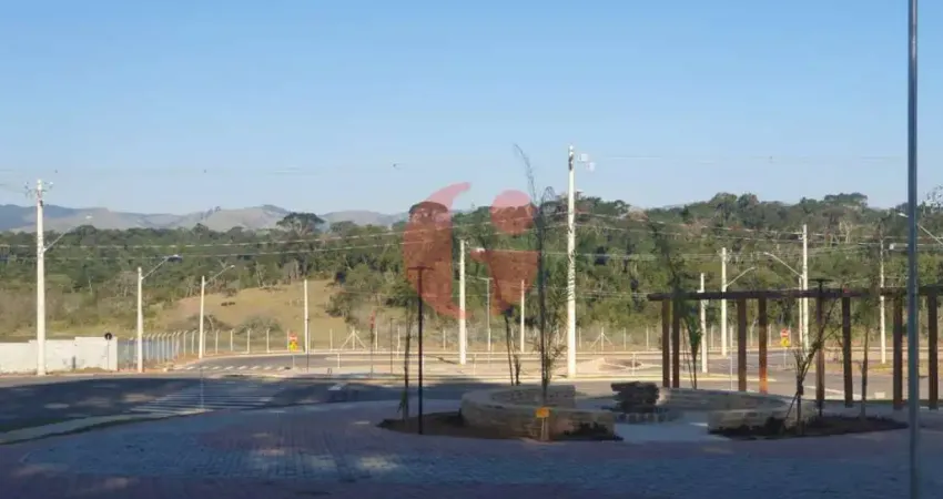 Terreno à venda na Rua Professor Francisco Pereira da Silva, 2333, Vila Santa Izabel, Caçapava