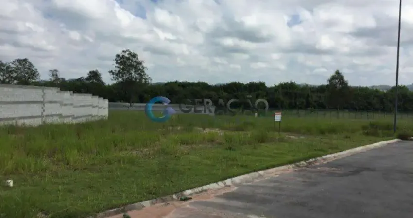 Terreno em condomínio fechado para venda com 1.180,00m² no colinas do paratehy norte