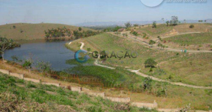 Terreno e Área Condomínio Residencial em São José dos Campos