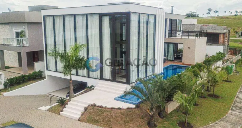 Casa em condomínio fechado para venda com 04 quartos (4 suítes) - 425m² no Residencial Alphaville II