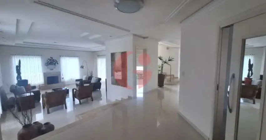 Sobrado para venda de 04 suítes, 450m² de área construída no bairro Urbanova