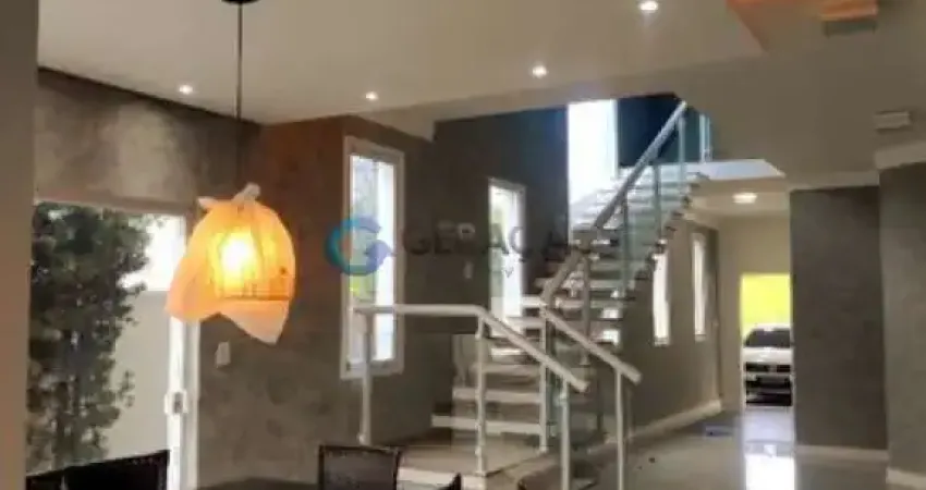 Sobrado em condomínio fechado para venda de 03 dorm. e 03 suítes - 290m² no urbanova