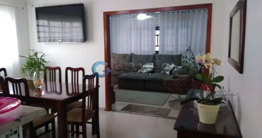 Casa com 4 quartos à venda na Rua Bartolomeu Fernandes Faria, 307, Centro, Jacareí