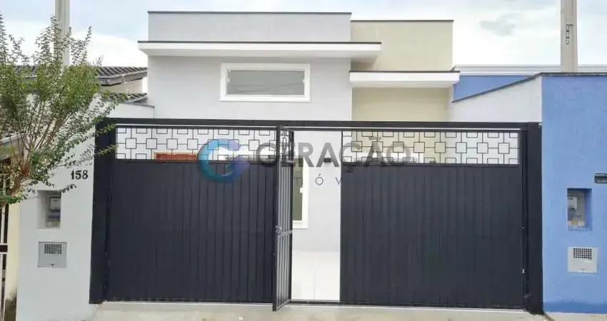 Casa Padrão em Jacareí