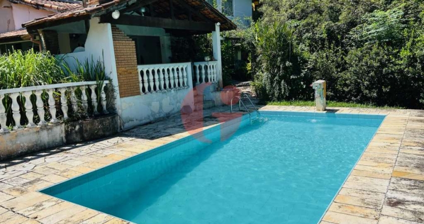 Chácara em condomínio para venda com 06 quartos e 05 vagas de garagem - 453m² em Lagoinha | Jacareí-SP