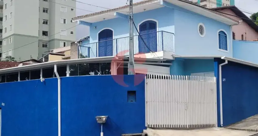 Sobrado reformado para venda com 05 quartos e 01 vaga de garagem - 111m² no bairro Jardim Uirá