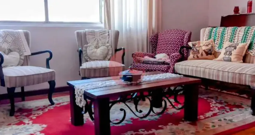 Apartamento para venda com 3 quartos (1 suíte) - 107m² no bairro Vila Adyanna