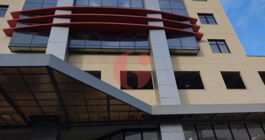 Salão para locação com 04 banheiros e 06 vagas de garagem- Zona Central Sjc