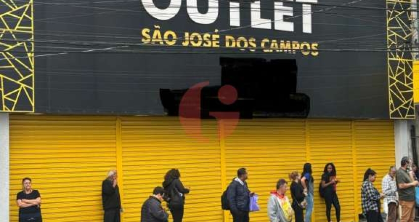 Ponto comercial para locação com 275 m² e 04 vagas de garagem- Zona Central de SJC