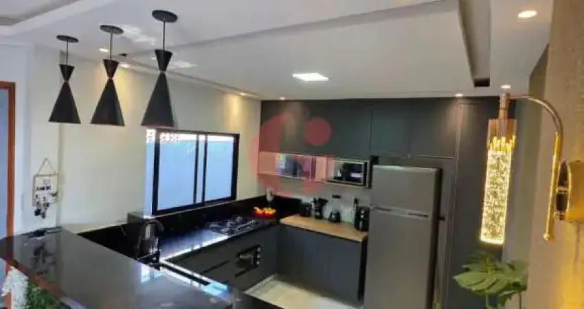 Casa à venda com 03 dormitórios sendo 01 suíte- 260 m²- No bairro Jardim Limoeiro