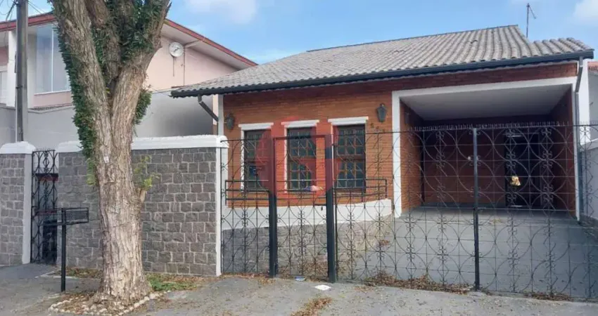 Casa para locação com 04 dormitórios sendo 01 suíte-250 m²- No bairro Jardim das Industrias