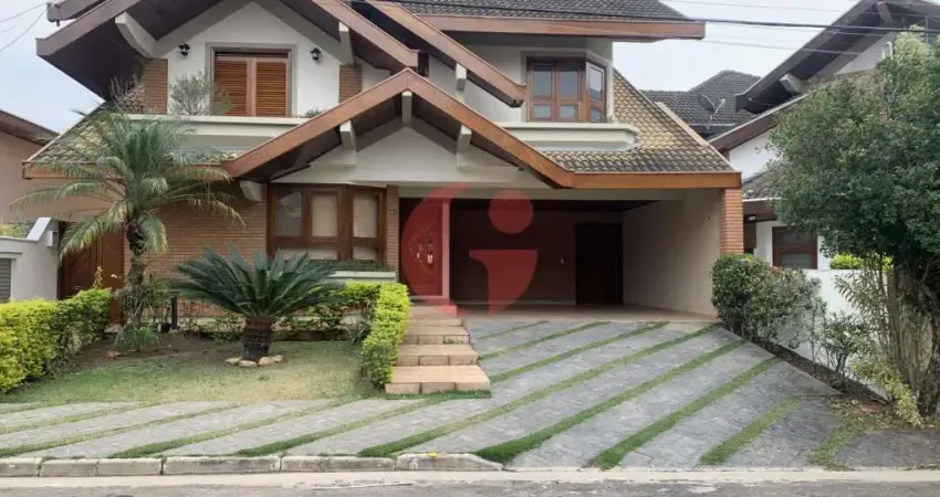 Sobrado à venda em condomínio com 3 quartos sendo 3 suítes- 320 m² construídos- jardim das colinas