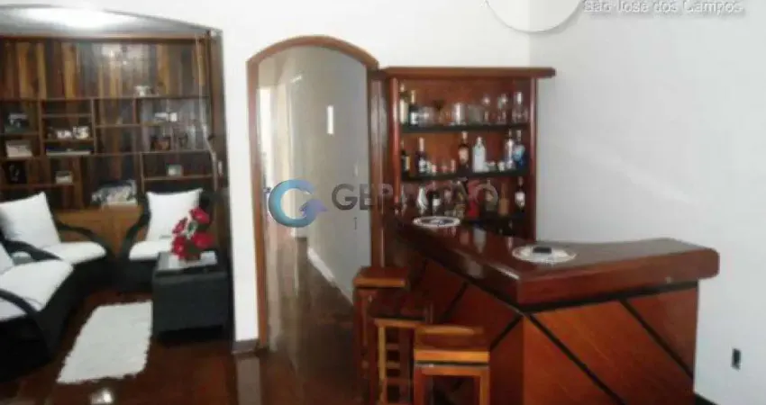 Casa com 3 quartos à venda na Rua Elvis Presley, 0, 33, Cidade Vista Verde, São José dos Campos