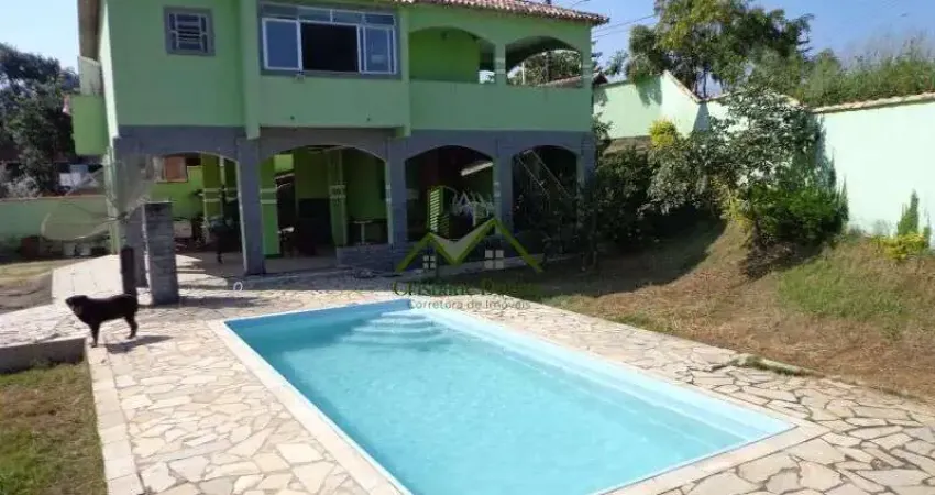 Casa com 3 quartos à venda na Vila Verde, Resende 