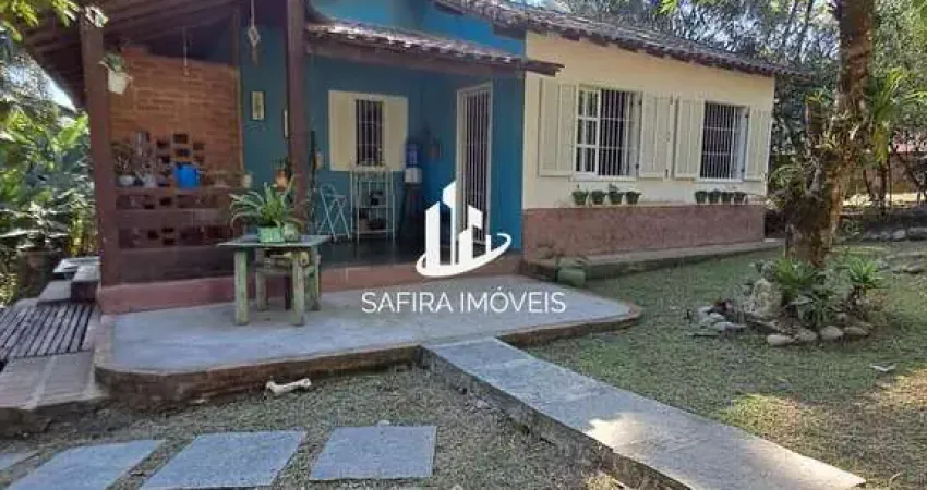 Casa à venda no bairro Jardim Martineli - Itatiaia/RJ