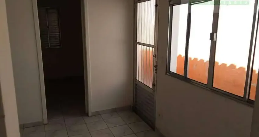 Casa em Condomínio para Venda em Itaquaquecetuba, Vila Ursulina, 2 dormitórios, 1 banheiro, 2 vagas
