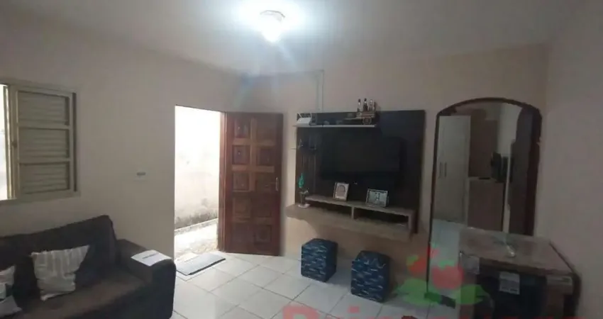 Casa para Venda em Itaquaquecetuba, Jardim Zélia, 2 dormitórios, 1 suíte, 2 banheiros, 2 vagas