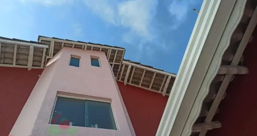 Casa para Venda em Poá, Biritiba, 2 dormitórios, 2 banheiros, 2 vagas