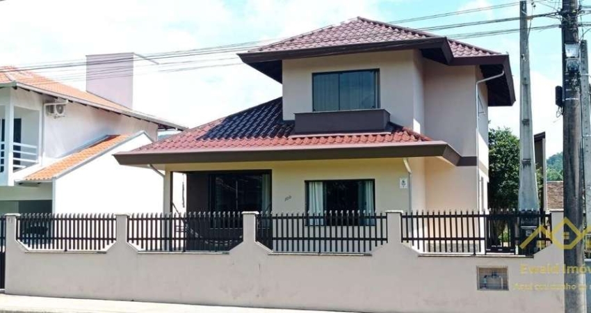 Casa com 3 quartos à venda no Centro, Pomerode 