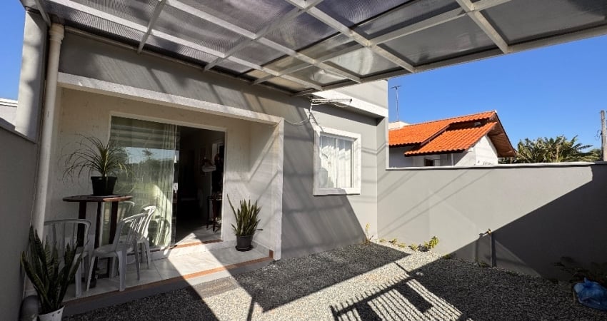 Casa com 2 quartos à venda na Rua Antônio Procopio, 421, Pedras Brancas, Barra Velha