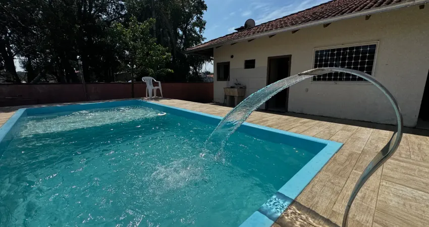 Linda casa com piscina temporada praia de barra velha por r$ 1.300,00/dia