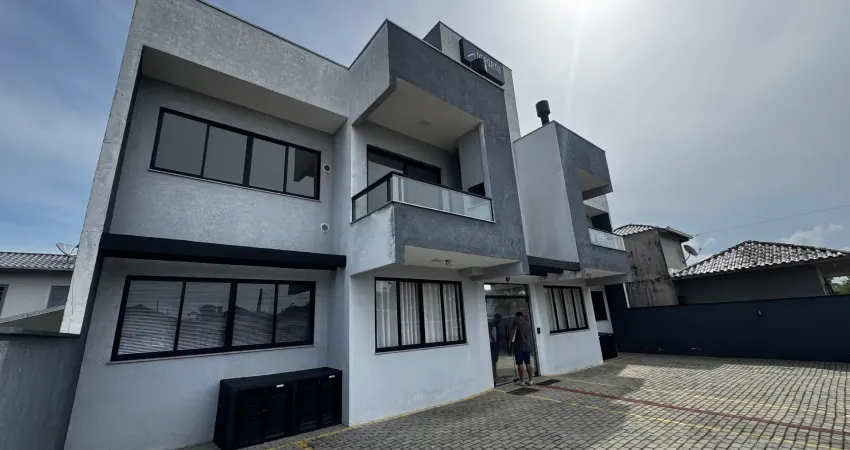 Apartamento a 100metros da lagoa a 2 minutos do centro de barra velha/sc