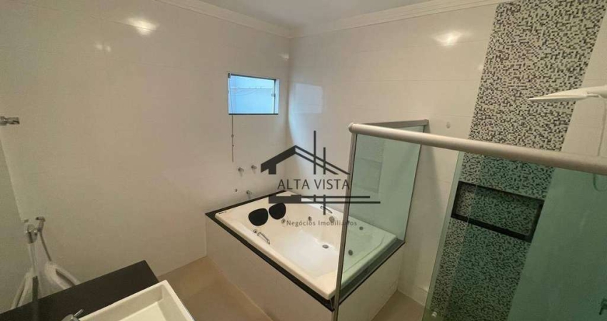 Casa com 3 dormitórios à venda, 175 m² por R$ 850.000,00 - Alto Umuarama - Uberlândia/MG