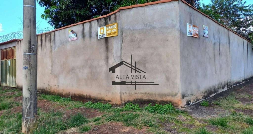 Casa com 3 dormitórios à venda, 377 m² por R$ 580.000 - Rezende Junqueira - Uberlândia/MG