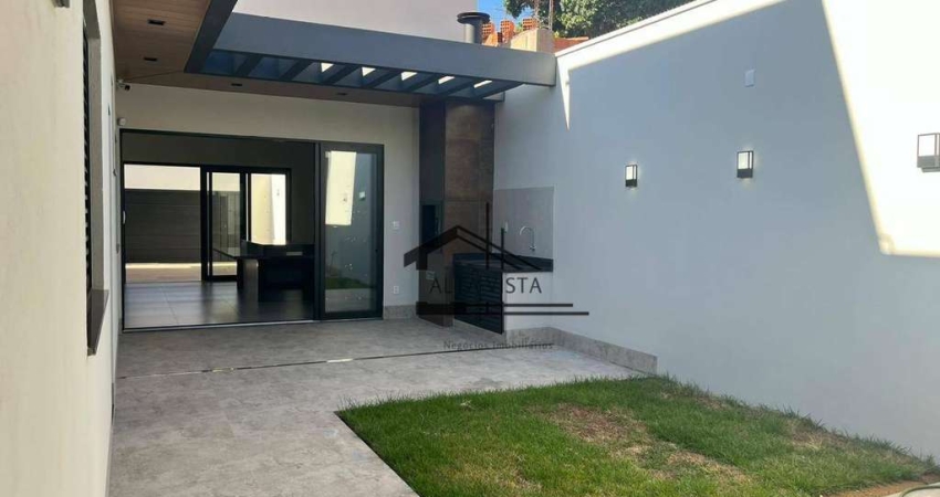 Casa com 3 dormitórios à venda, 210 m² por R$ 1.730.000 - Vigilato Pereira - Uberlândia/MG