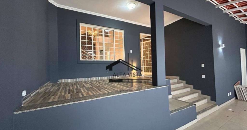 Casa com 3 dormitórios à venda, 278 m² por R$ 1.100.000 - Vigilato Pereira - Uberlândia/MG