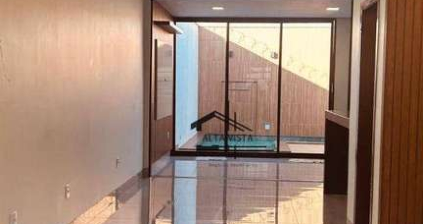 Casa com 3 dormitórios à venda, 178 m² por R$ 780.000 - Aclimação - Uberlândia/MG