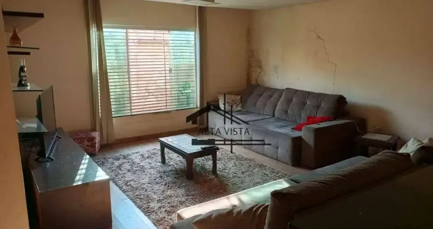 Casa com 3 dormitórios à venda, 170 m² por r$ 700.000 - martins - uberlândia/mg