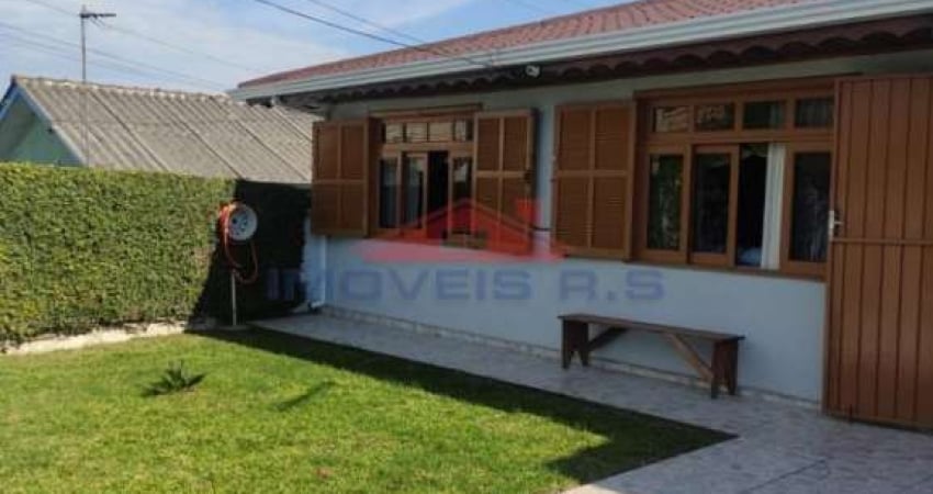 Casa com 3 quartos à venda na Rua Beija-flor, 275, Capela Velha, Araucária