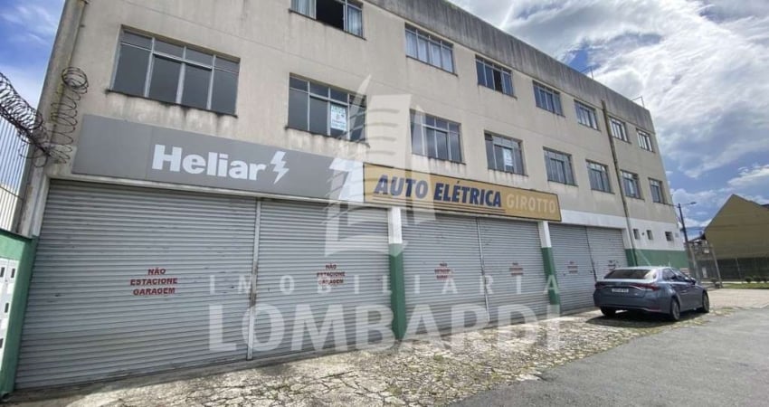 Apartamento com 1 quarto  para alugar, 35.00 m2 por R$1150.00  - Pinheirinho - Curitiba/PR
