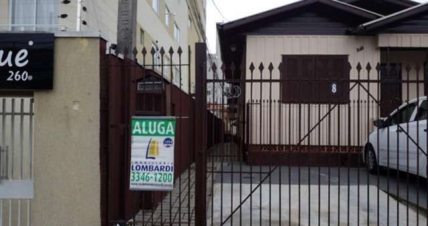 Casa Residencial com 2 quartos  para alugar, 60.00 m2 por R$1200.00  - Portao - Curitiba/PR