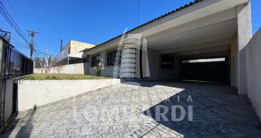 Casa Comercial para alugar, 250.00 m2 por R$5000.00  - Pinheirinho - Curitiba/PR