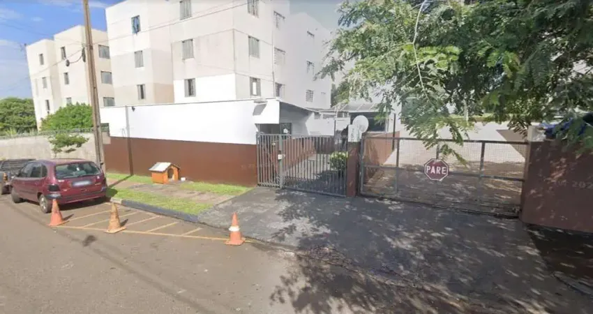 Apartamento a Venda no Condomínio Vista Bela 3, na região norte em Londrina, com 47 m&#178;, ACEITA PERMUTA por casa, Londrina,Pr.