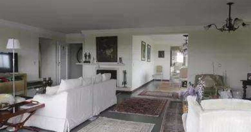 Apartamento no real parque