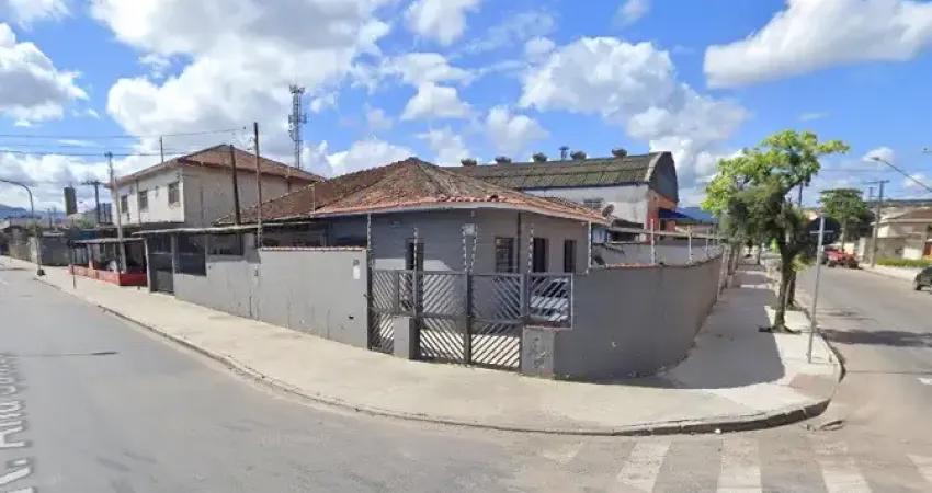 Casa com 2 quartos para alugar na Rua Ana Santos, 289, Chico de Paula, Santos