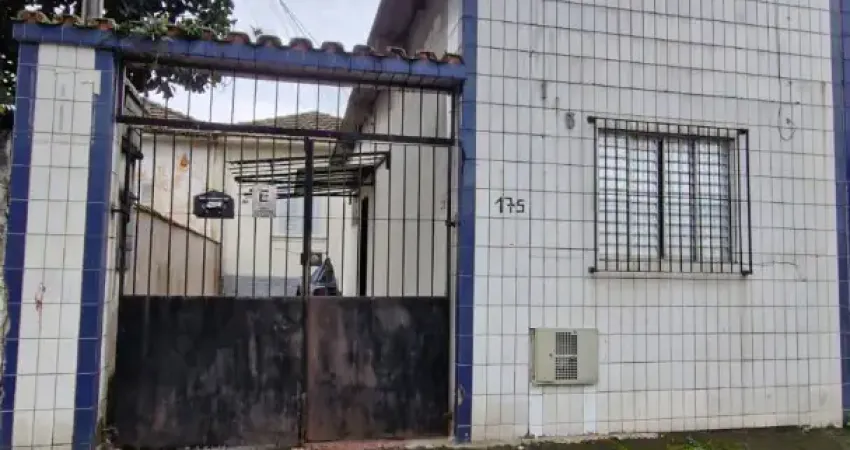 Casa com 3 quartos para alugar na Rua Conselheiro João Alfredo, 175, Macuco, Santos