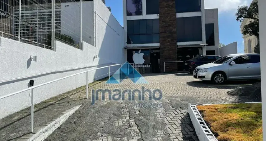 Prédio com 8 salas à venda na Avenida Cândido Hartmann, 1326, Mercês, Curitiba