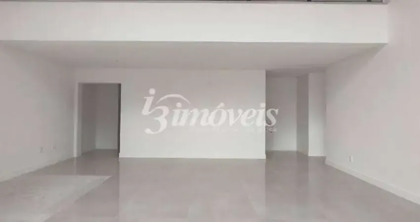 Excelente sala comercial para aluguel ANUAL com ótima localização no bairro Meia praia em Itapema/SC