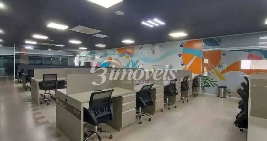 Perfeito para a sua empresa, sala já mobiliada no 2º andar para locação na praia brava- itajaí/sc.