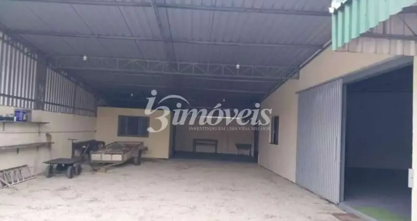 Aluguel de Galpão Comercial, com 400 m2, no bairro Brilhante, Itajaí-SC