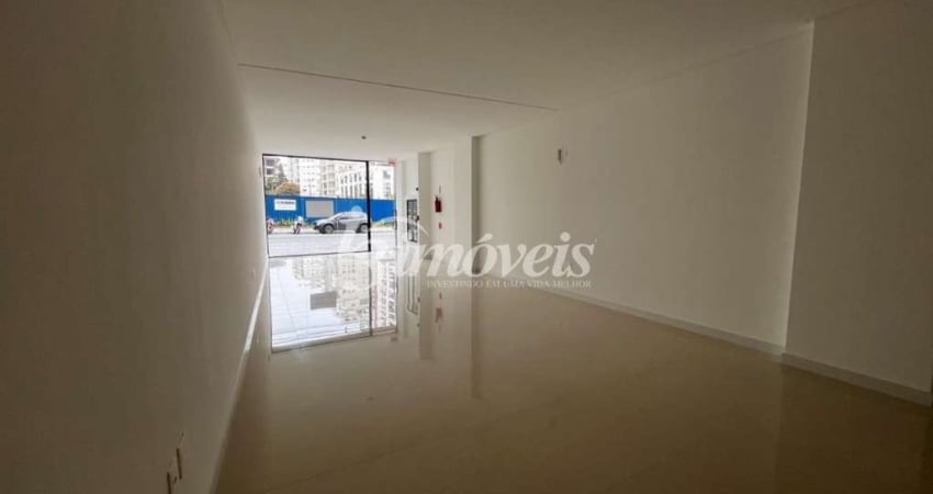 Sala / Loja, para locação anual, 86m², Bairro Canto da Praia, Itapema-SC, com grande visibilidade de quem passa.