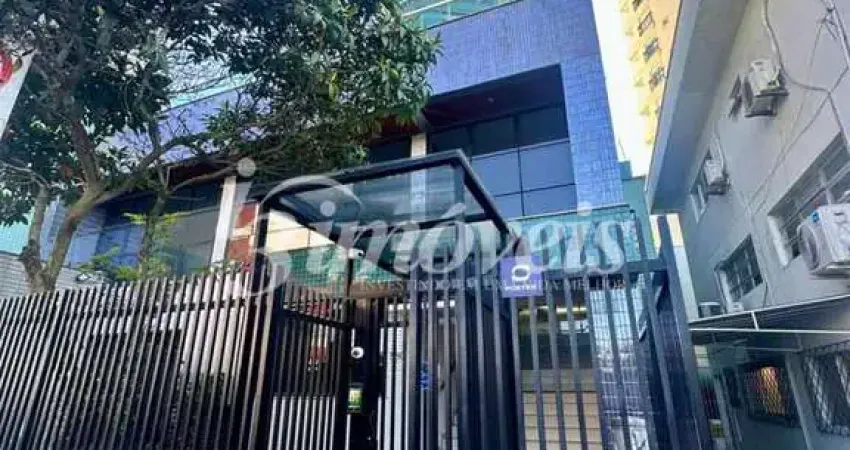 Apartamento de quatro dormitórios sendo duas suítes com 255 m² privativos, centro, itajaí, sc.