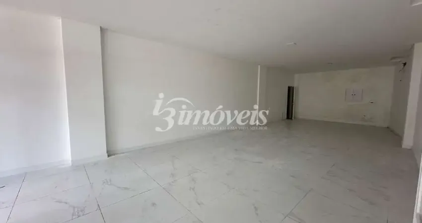 Sala / Loja, para locação anual, 89,53m² , Bairro Praia Brava, Itajaí-SC, com grande visibilidade de quem passa.