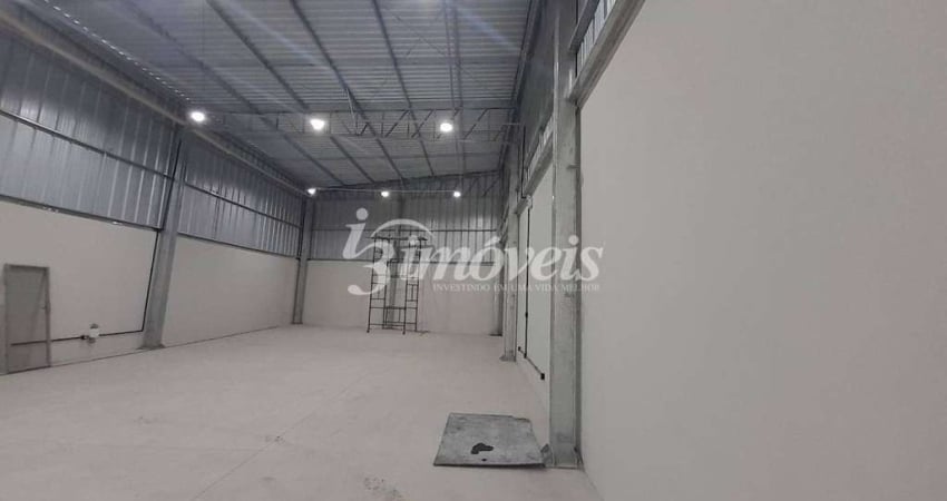 Galpão Comercial para Locação Anual, Novo, 350,00 m² privativos, 3 Banheiros, Mezanino, bairro São Judas, Itajaí-SC