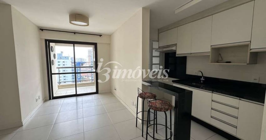 Apartamento para locação anual, semimobiliado, decorado e equipado, com 2 quartos (sendo uma suíte), 2 vagas de garagem, Edifício Plaza Firenza, no bairro Fazenda, Itajaí-SC