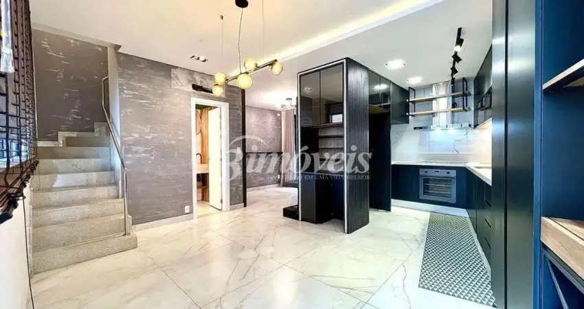 Sobrado de alto padrão, com 3 suítes, Semi-mobiliado e decorado, para VENDA, no Bairro Fazendinha em Itajaí SC